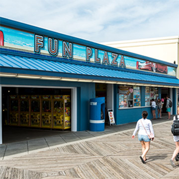 Fun Plaza Arcade, Games, Boardwalk Myrtle Beach SC